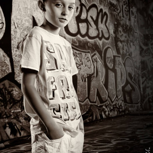 Kinderfoto Junge / Aufnahmeort: Fotostudio