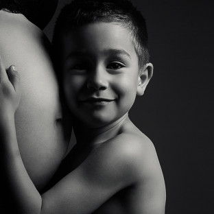 Babybauch mit Kind - Fotostudio Pinneberg